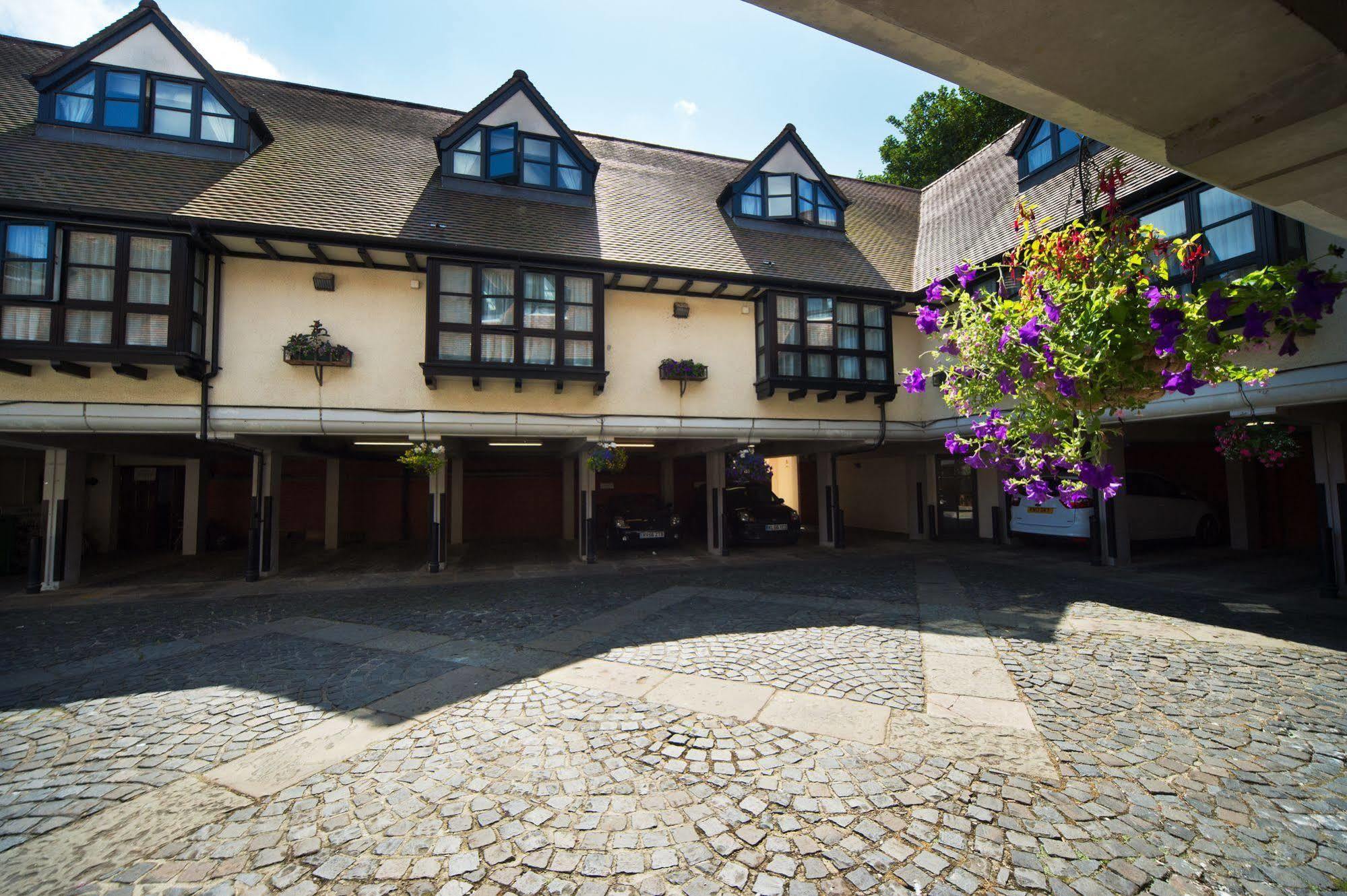 Villiers Hotel Μπάκινγχαμ Εξωτερικό φωτογραφία